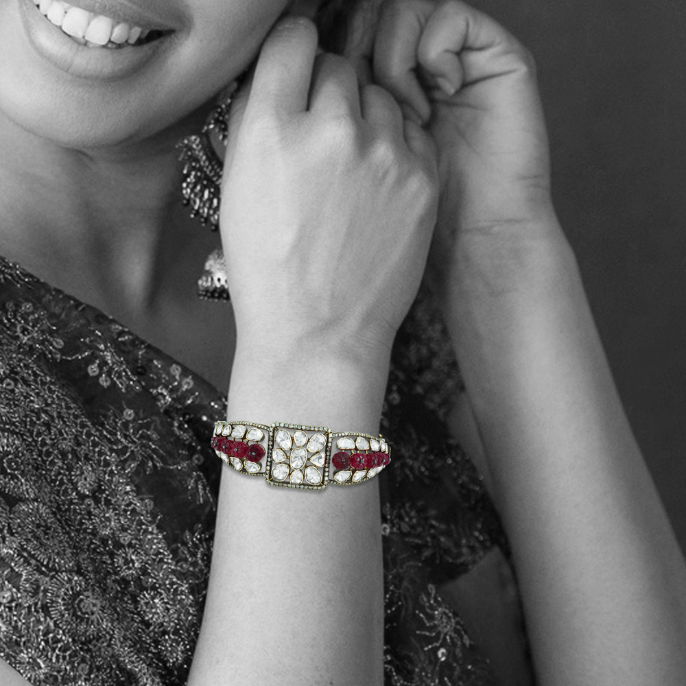 Victorian Polki Bangle with Red Beads and Antique Finish