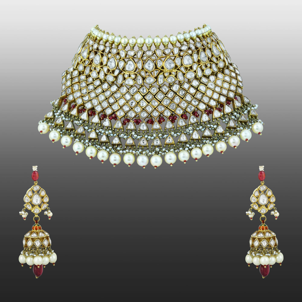 Layered Choker Set with Red Accents and Polki Lattice