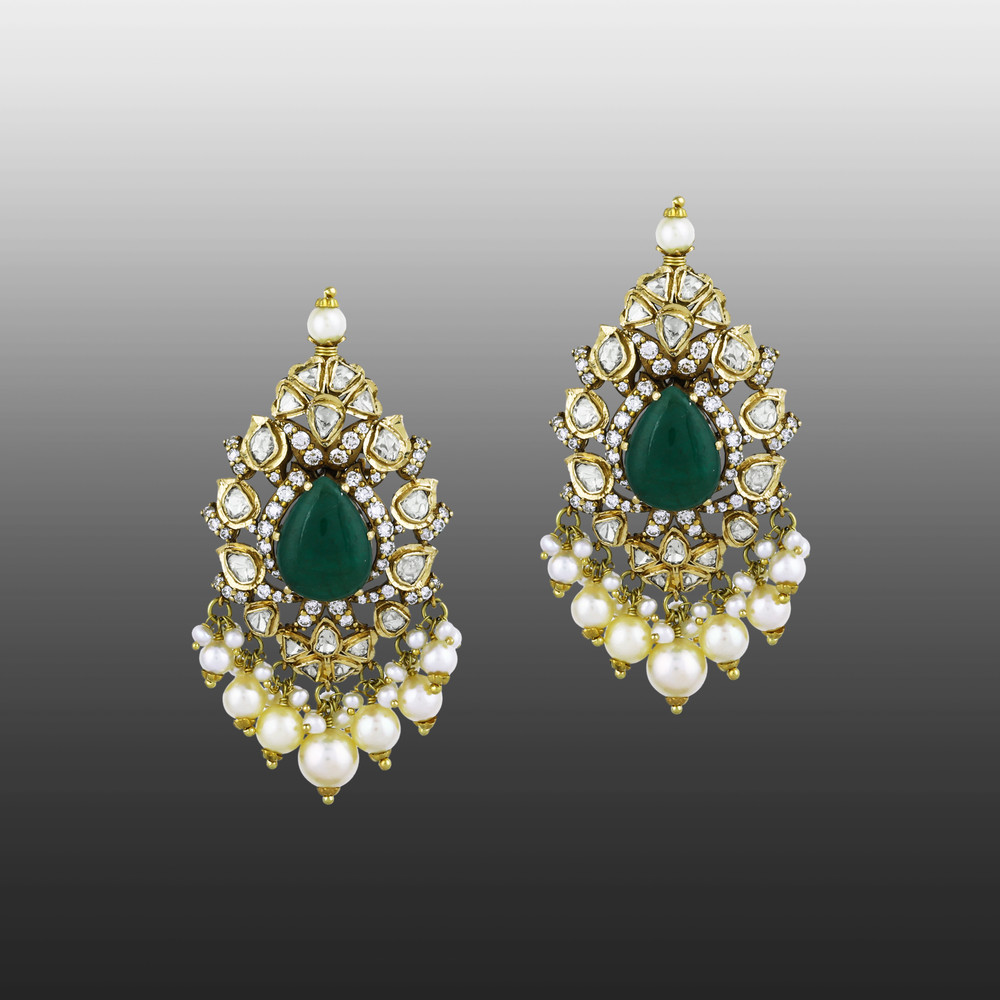 Emerald Drop Cabochon Choker Set with Polki Diamonds and Pearls