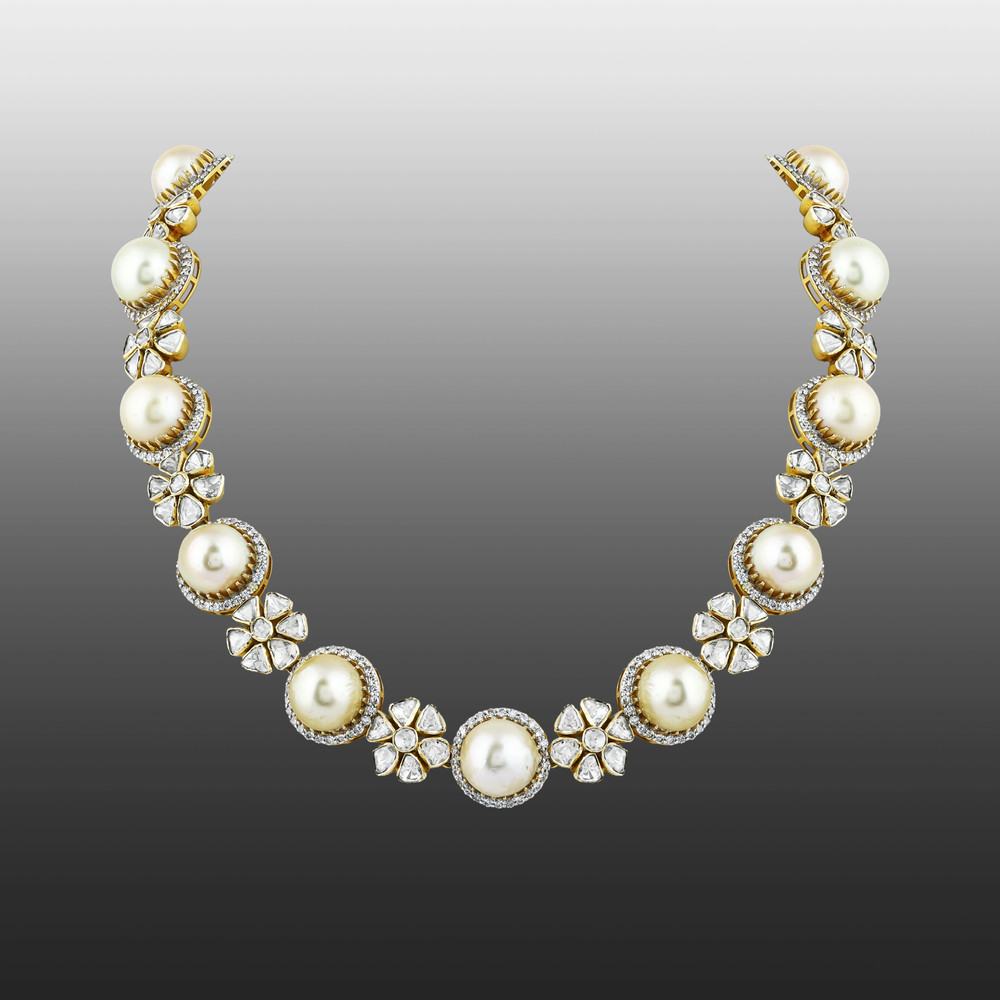 Pearl Necklace with Polki Floral Motifs & Diamond Halos
