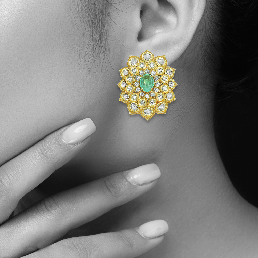 Polki Choker Set with Emerald Floral Motif and Drops
