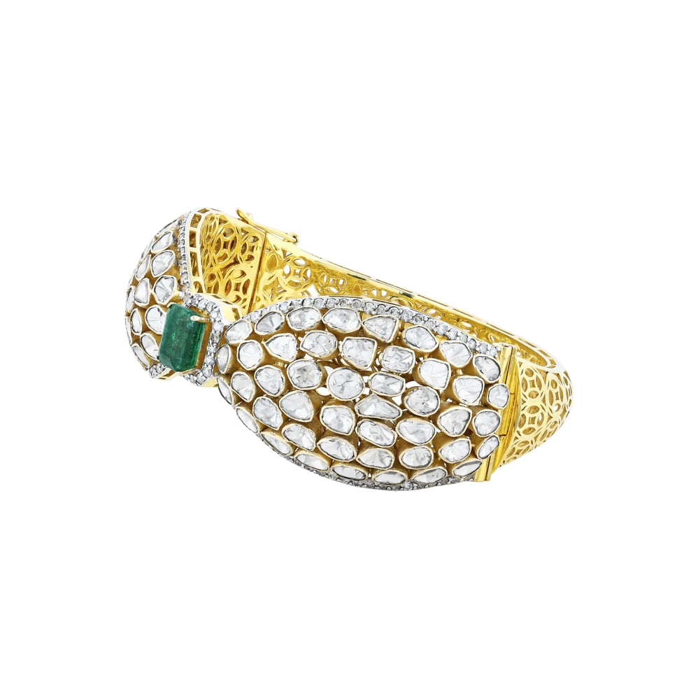 Bangle with Polki Bow Motif and Green Colourstone Centerstone