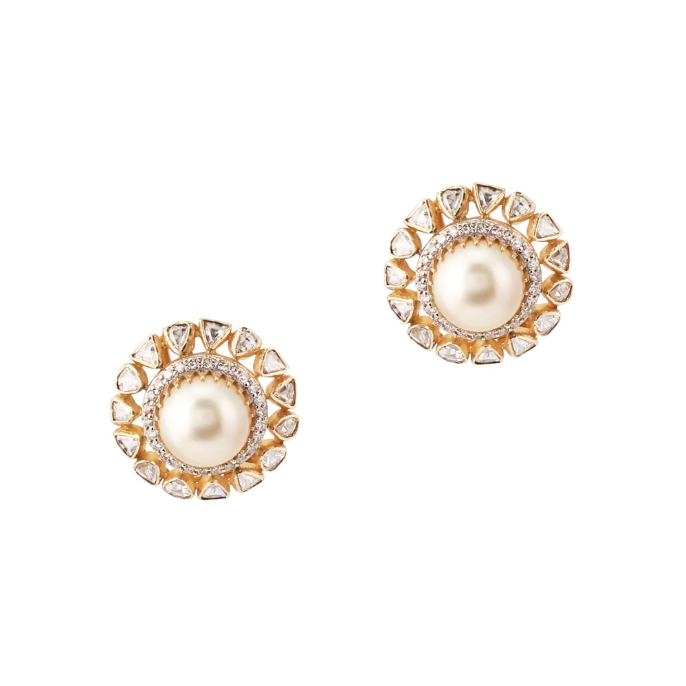 Pearl Stud with Surrounding Uncut Polki and Diamond Band