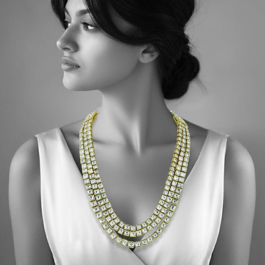 Triple-Layered Necklace with Geometric Polkis Elegance