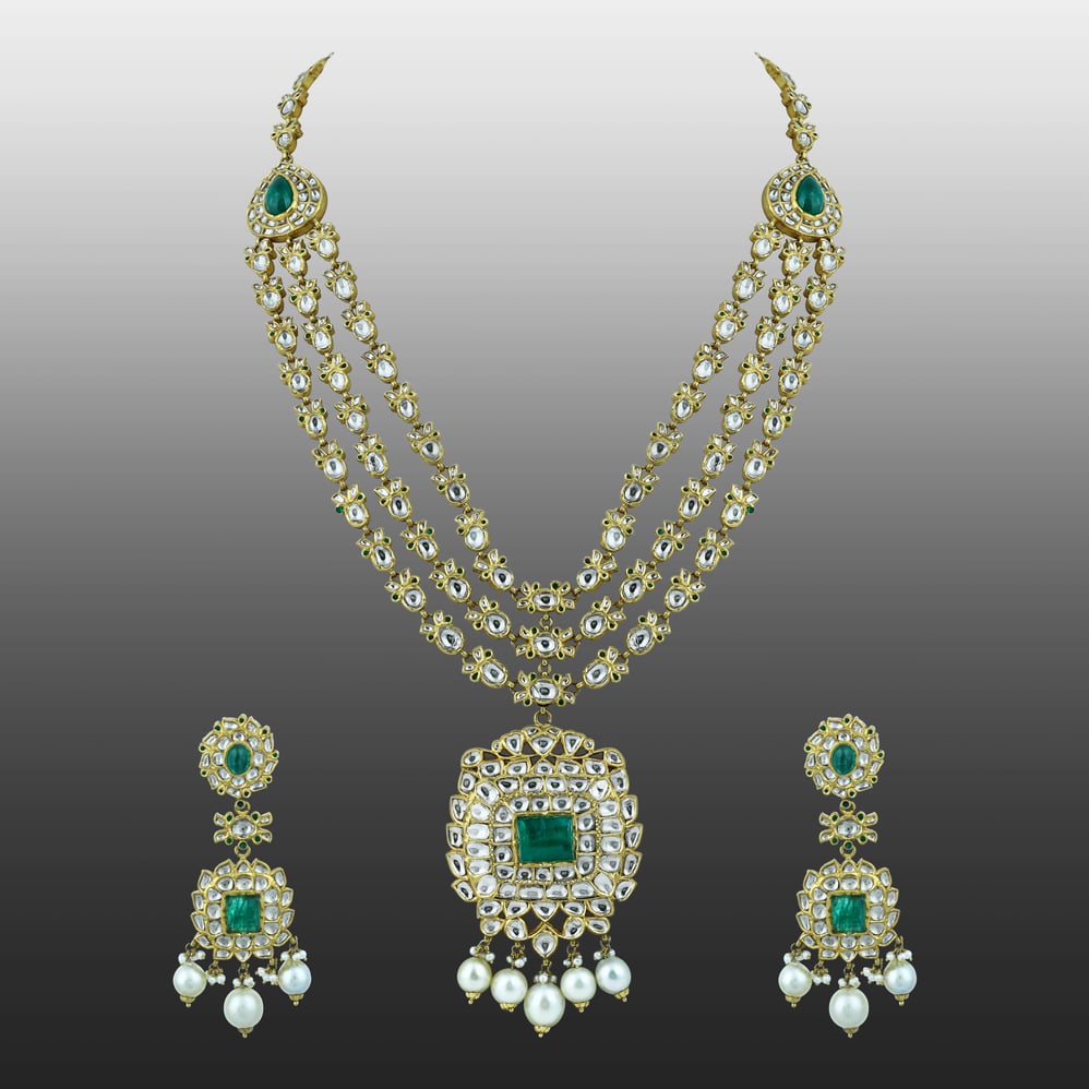 Triple-Line Necklace Set with Polkis, Emerald Pendant & Pearls