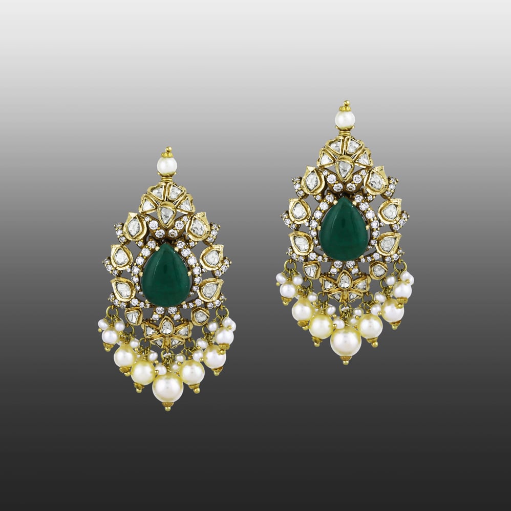 Emerald Drop Cabochon Choker Set with Polki Diamonds and Pearls
