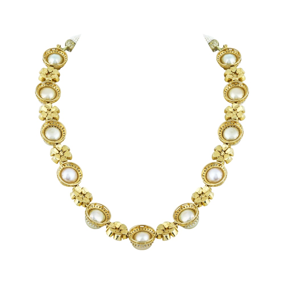 Pearl Necklace with Polki Floral Motifs & Diamond Halos