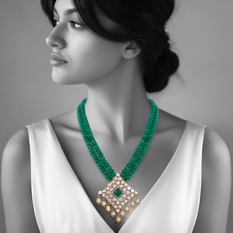 Deep Green Beaded Necklace with Polki Diamond Pendant