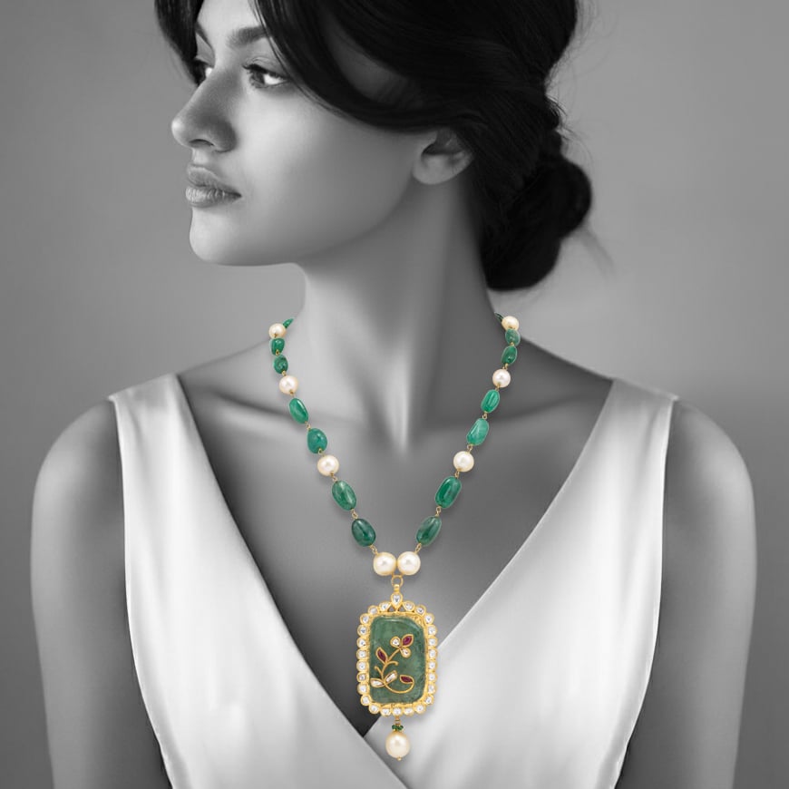 Emerald and Pearl Necklace with Ruby Floral Inlay