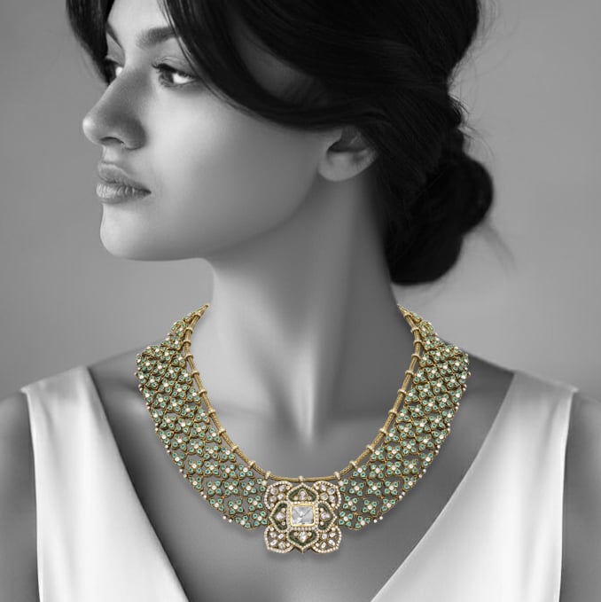 Emerald Cabochon Mesh Necklace