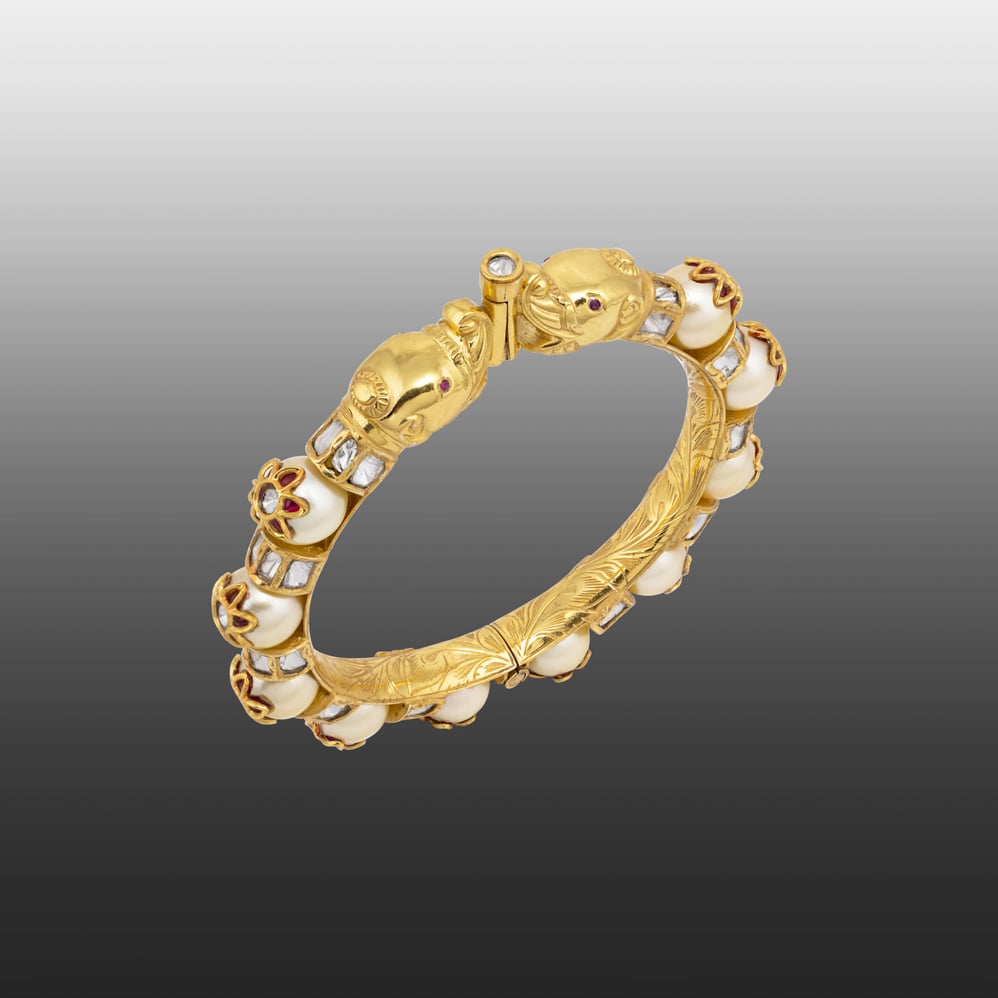 Pearl Inlay Gold Kada with Polki Baguettes