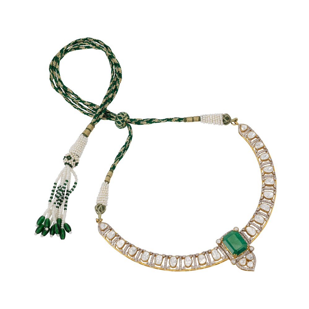 Open-Set Polki Necklace with Emerald Centre