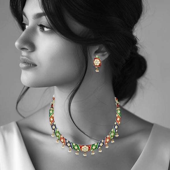Enamel Hasli Necklace Set with Floral Motifs and Pearls