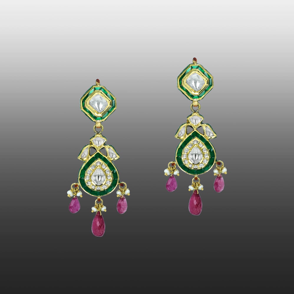 Earring with (SNO6379-KMNE3372) Necklace