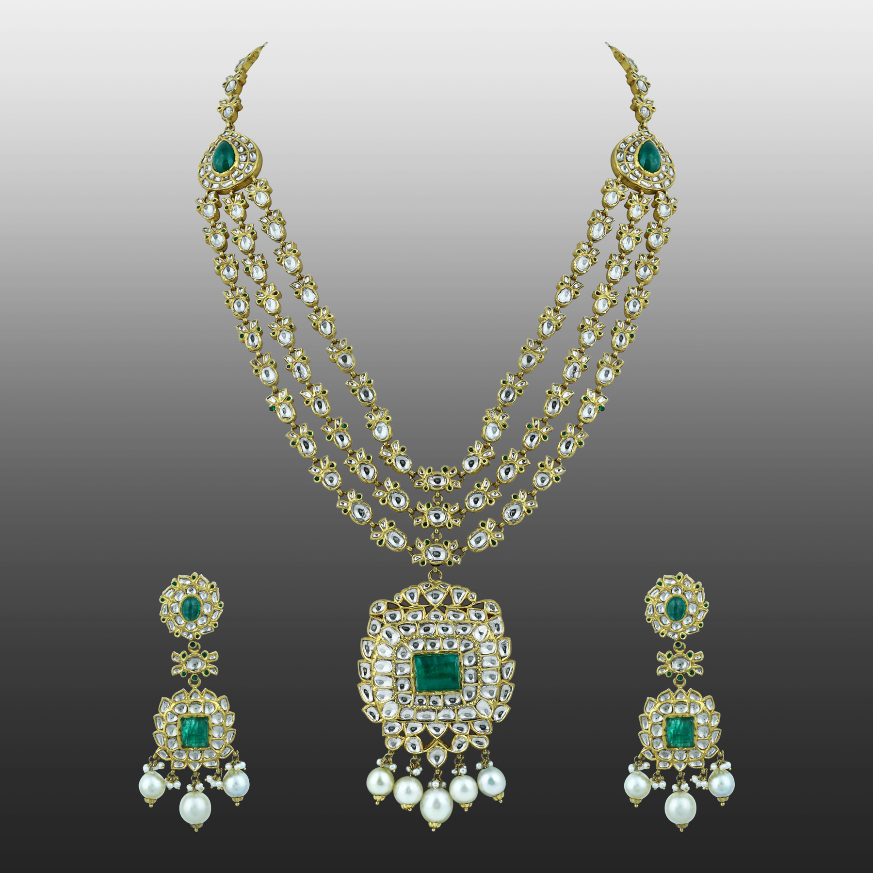 Triple-Line Necklace Set with Polkis, Emerald Pendant & Pearls
